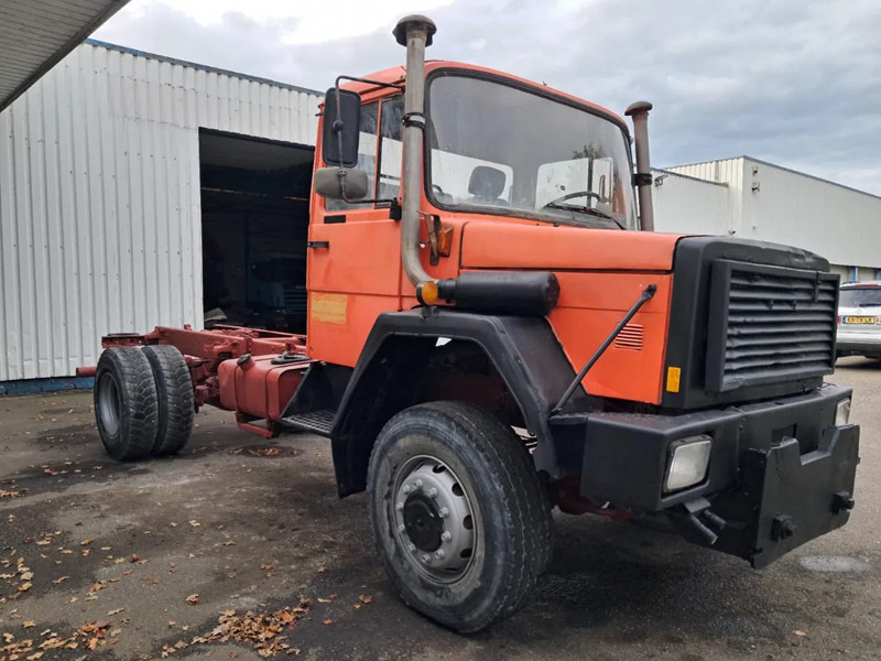 Iveco Magirus Deutz 170-23 ,V8 ,4x4 , ZF Manual , Spring suspension - Cab chassis truck: picture 4 Iveco Magirus Deutz 170-23 ,V8 ,4x4 , ZF Manual , Spring suspension - Cab chassis truck: picture 4