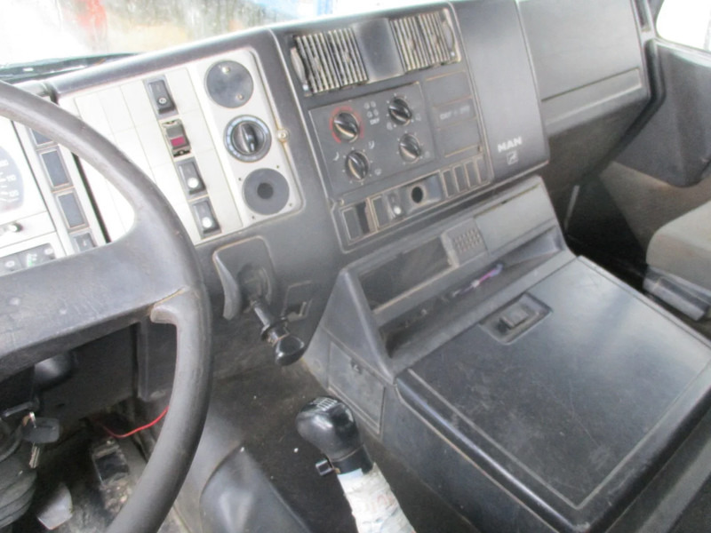 Tipper MAN 35-364 , Manual , 8x4 , 3 way tipper , Spring suspension: picture 13