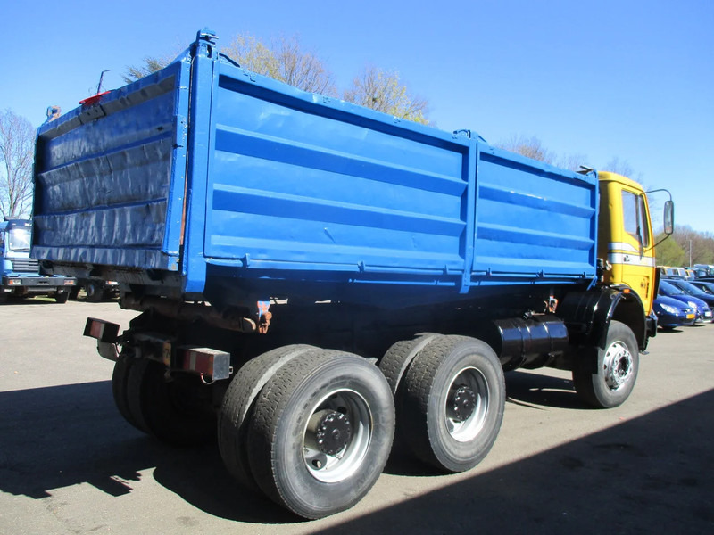 Mercedes-Benz 2632 , V10, 6x4, ZF Manual , 3 way tipper , Spring Suspension - Tipper: picture 3 Mercedes-Benz 2632 , V10, 6x4, ZF Manual , 3 way tipper , Spring Suspension - Tipper: picture 3