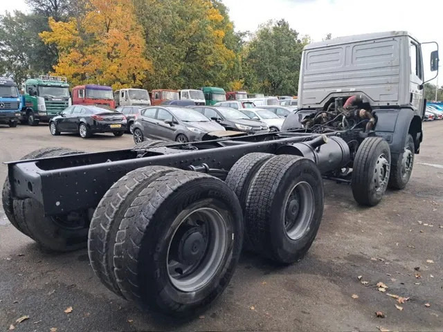 Mercedes-Benz SK 3535 ,V8 Biturbo , 8x4 ,ZF Manual , Spring Suspension - Cab chassis truck: picture 3 Mercedes-Benz SK 3535 ,V8 Biturbo , 8x4 ,ZF Manual , Spring Suspension - Cab chassis truck: picture 3
