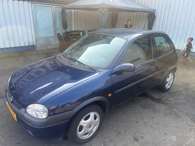 Car Opel Corsa 1.2 - 16V , Export: picture 1