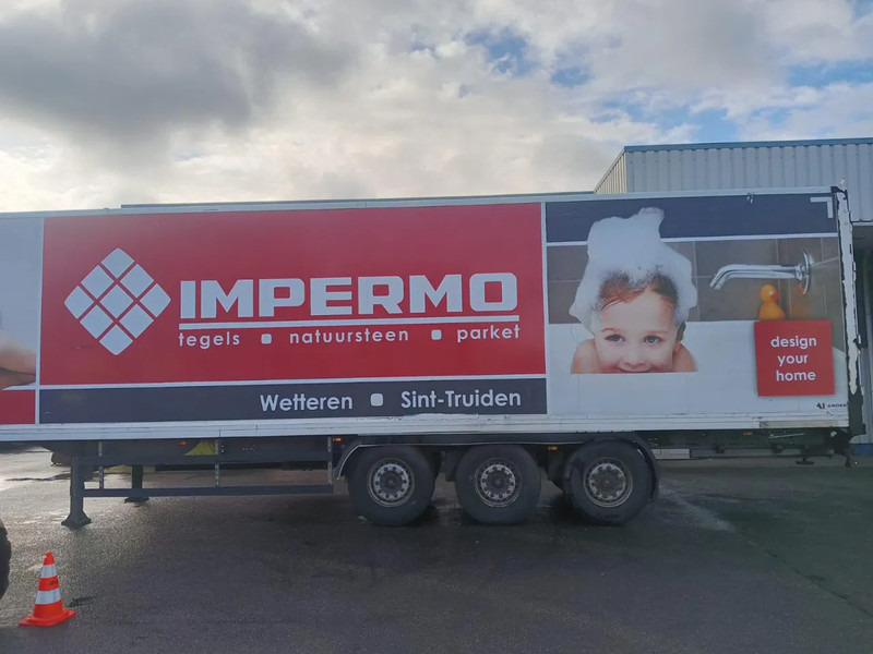 SYSTEM TRAILER 3 Axle SAF , Box Trailer - Closed box semi-trailer: picture 4 SYSTEM TRAILER 3 Axle SAF , Box Trailer - Closed box semi-trailer: picture 4