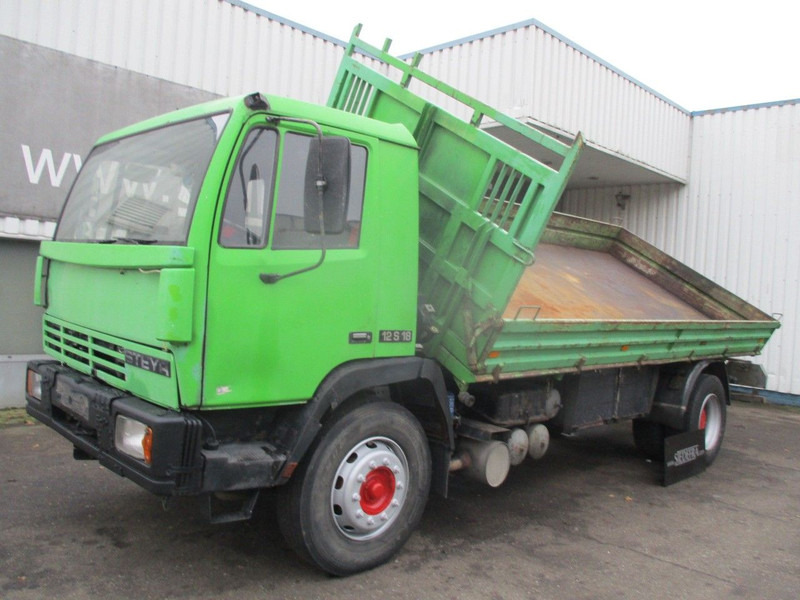 Steyr 17S18 , Manual , 2 way tipper , Euro 2, Spring suspension - Tipper: picture 1 Steyr 17S18 , Manual , 2 way tipper , Euro 2, Spring suspension - Tipper: picture 1