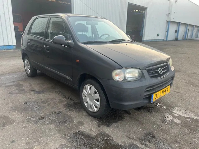 Suzuki Alto 1.0 - 16V , 5 drs. , Handel / export - Car: picture 4 Suzuki Alto 1.0 - 16V , 5 drs. , Handel / export - Car: picture 4