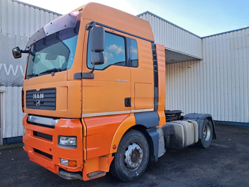 MAN TGA 18-440 , ZF Manual Gearbox , Intarder, Airco - Tractor unit: picture 1 MAN TGA 18-440 , ZF Manual Gearbox , Intarder, Airco - Tractor unit: picture 1