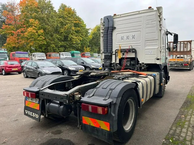 Volvo FMX 450 / FM 450 , Globetrotter , Tipper Hydraulics , French truck - Tractor unit: picture 3 Volvo FMX 450 / FM 450 , Globetrotter , Tipper Hydraulics , French truck - Tractor unit: picture 3