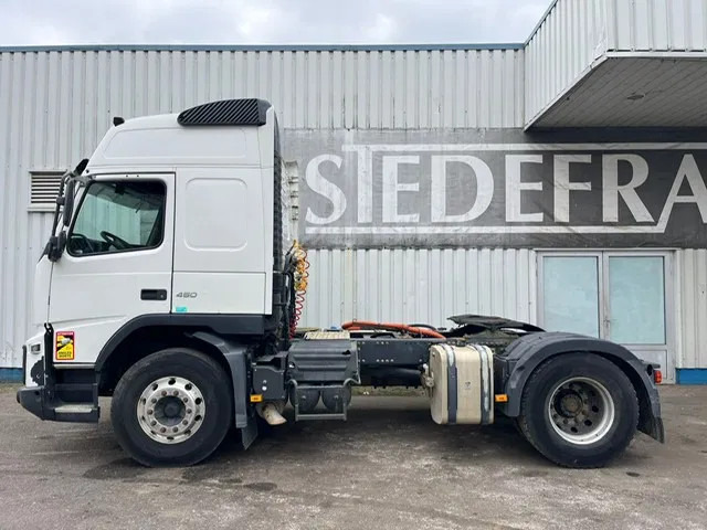 Volvo FMX 450 / FM 450 , Globetrotter , Tipper Hydraulics , French truck - Tractor unit: picture 2 Volvo FMX 450 / FM 450 , Globetrotter , Tipper Hydraulics , French truck - Tractor unit: picture 2