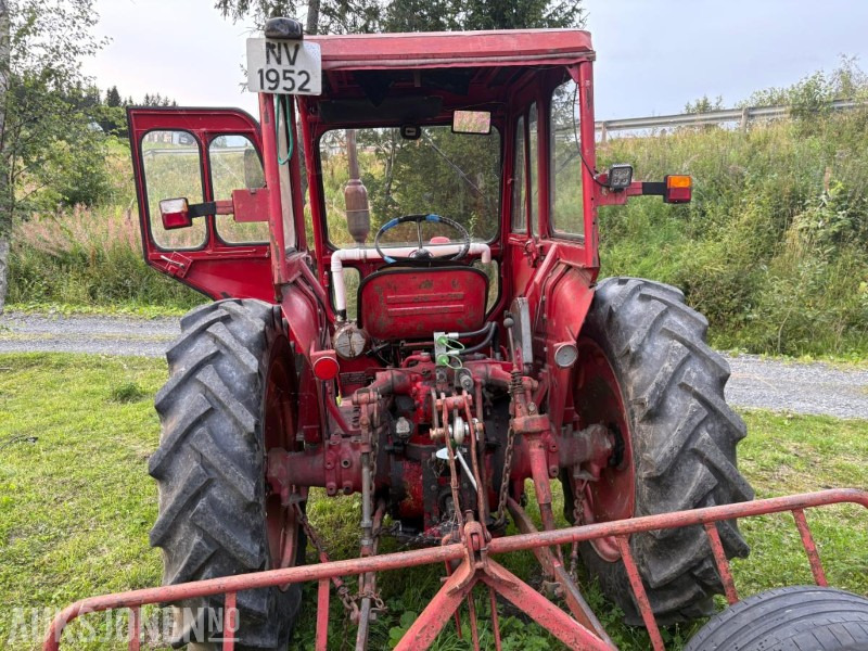 1971 Volvo T430 traktor - Dobbelt tipputtak - Farm tractor: picture 4 1971 Volvo T430 traktor - Dobbelt tipputtak - Farm tractor: picture 4