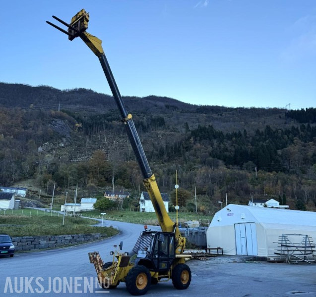 1992 JCB 530-120 Teleskoplaster - Pallegaffel - Brøyteskjær - Timer: 8246 - Telescopic handler: picture 1 1992 JCB 530-120 Teleskoplaster - Pallegaffel - Brøyteskjær - Timer: 8246 - Telescopic handler: picture 1