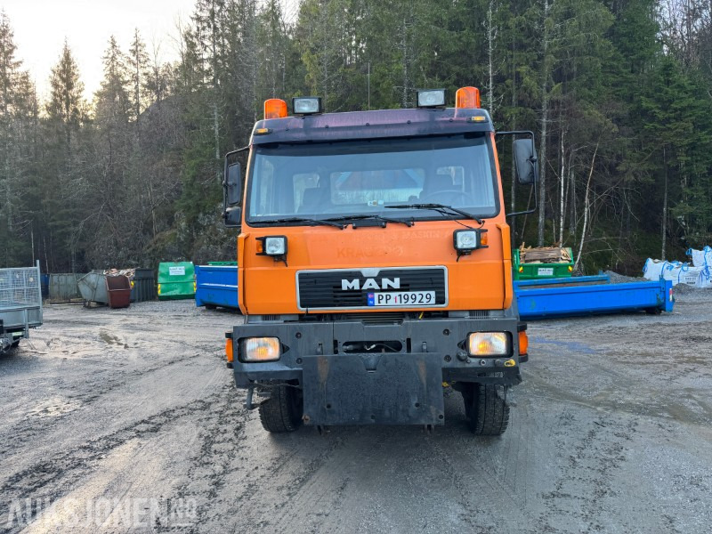 1997 MAN 18.264 LAK - Hook lift truck: picture 3 1997 MAN 18.264 LAK - Hook lift truck: picture 3