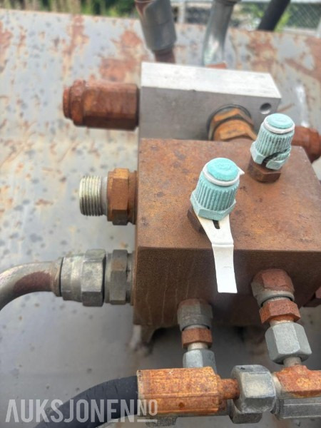 1999 Multimaster sorteringsskuffe S70 og BM feste - Construction equipment: picture 2 1999 Multimaster sorteringsskuffe S70 og BM feste - Construction equipment: picture 2