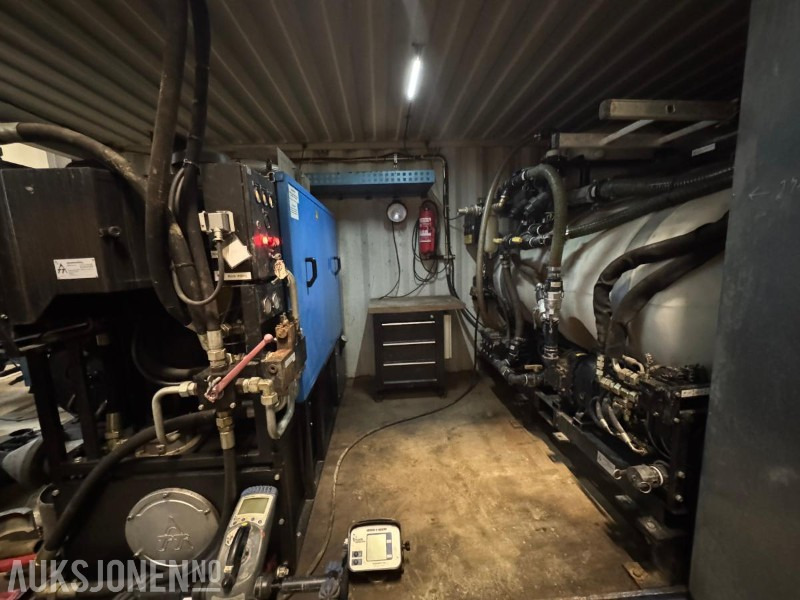 2002 Tracto-Technik Grundodrill 10S borerigg – komplett pakke med container, PE-sveis og utstyr - Drilling rig: picture 4 2002 Tracto-Technik Grundodrill 10S borerigg – komplett pakke med container, PE-sveis og utstyr - Drilling rig: picture 4