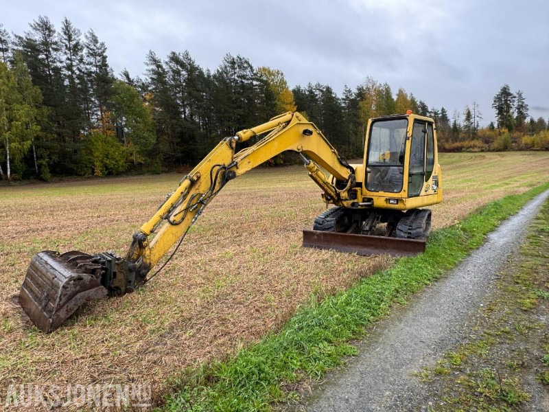 2005 Komatsu PC 75R gravemaskin med gummibelter - Excavator: picture 1 2005 Komatsu PC 75R gravemaskin med gummibelter - Excavator: picture 1