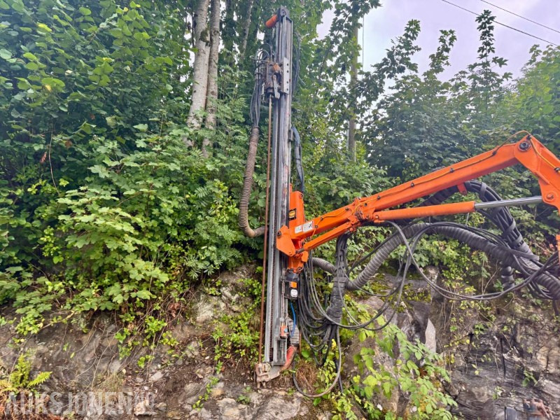 Drilling rig 2005 Tamrock Commando 120 Borerigg - Slagtimer: 5481: picture 9 Drilling rig 2005 Tamrock Commando 120 Borerigg - Slagtimer: 5481: picture 9