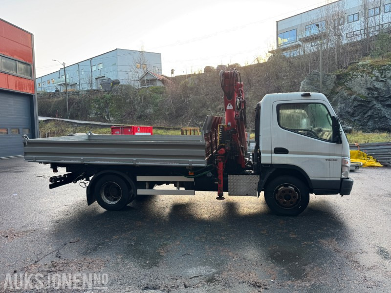 2008 Fuso Canter 7C18 - kranbil med 3-veis tipp - Atlas AK601.3 kran - EU-godkjent til 05/2026 - Crane truck: picture 4 2008 Fuso Canter 7C18 - kranbil med 3-veis tipp - Atlas AK601.3 kran - EU-godkjent til 05/2026 - Crane truck: picture 4