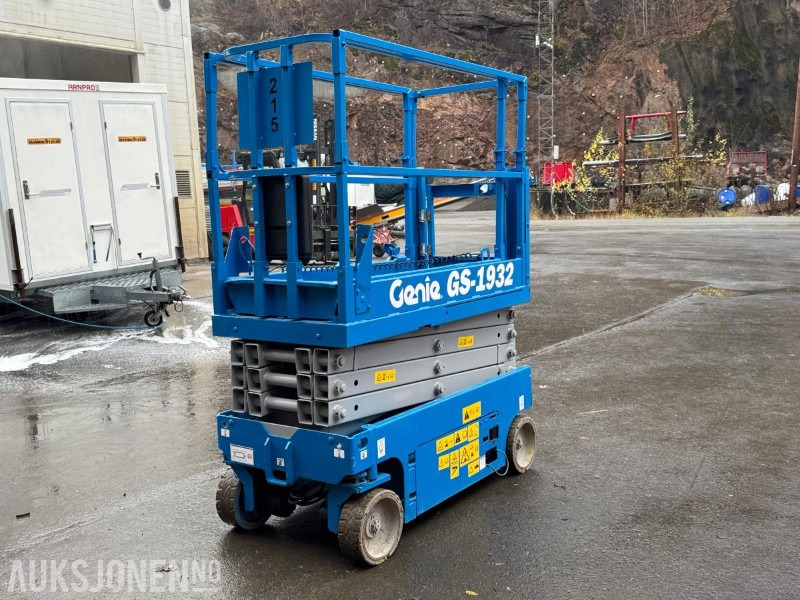 2008 Genie 1932 sakselift / 8 meter - Aerial platform: picture 5 2008 Genie 1932 sakselift / 8 meter - Aerial platform: picture 5