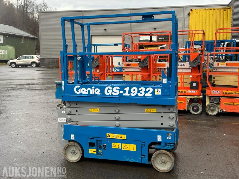 2008 Genie 1932 sakselift / 8 meter - Aerial platform: picture 1 2008 Genie 1932 sakselift / 8 meter - Aerial platform: picture 1