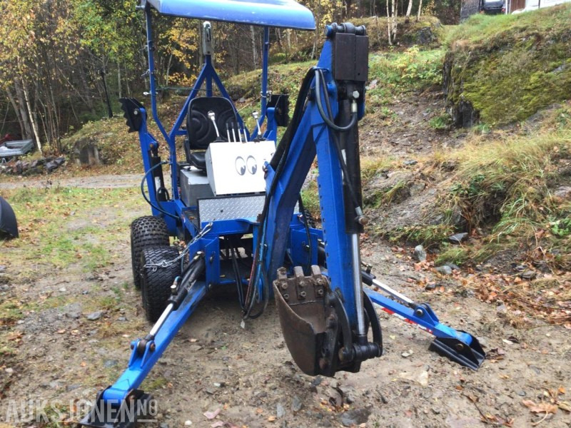 2008 Graver med justerbar trykkventil for styrke eller fintfølse - MVA-fri - Mini excavator: picture 2 2008 Graver med justerbar trykkventil for styrke eller fintfølse - MVA-fri - Mini excavator: picture 2