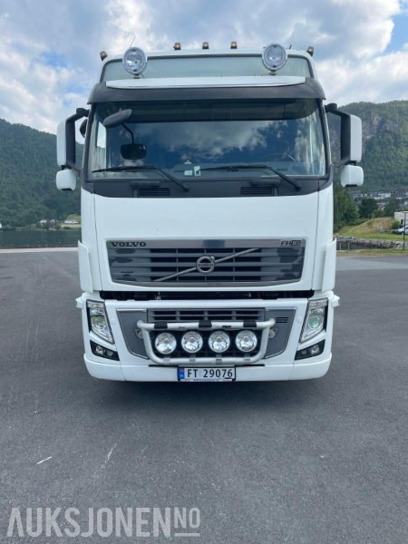 2009 Volvo FH16 Krokløft - 6x2 - Nylig EU godkjent - 1 stk containerkasse 35 m3 - 2 dekksett - Hook lift truck: picture 2 2009 Volvo FH16 Krokløft - 6x2 - Nylig EU godkjent - 1 stk containerkasse 35 m3 - 2 dekksett - Hook lift truck: picture 2