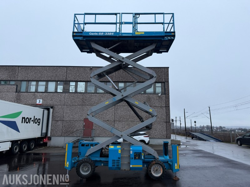2010 Genie GS-3384RT - 12m sakselift - Aerial platform: picture 1 2010 Genie GS-3384RT - 12m sakselift - Aerial platform: picture 1