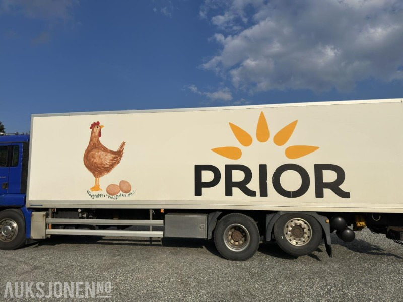 Box truck 2010 MAN TGX 26.440 6x2 Skapbil | Thermo King TS-600E aggregat | Zepro bakløft: picture 8