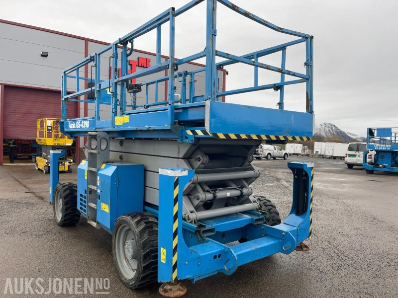 2011 Genie GS 4390 Sakselift, 1698 timer - Aerial platform: picture 5 2011 Genie GS 4390 Sakselift, 1698 timer - Aerial platform: picture 5