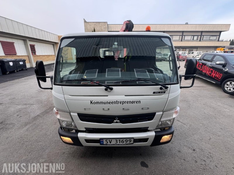 2012 Fuso Canter kranbil med plan - Crane truck: picture 5 2012 Fuso Canter kranbil med plan - Crane truck: picture 5