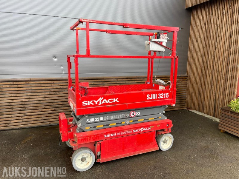 2012 SkyJack SJIII 3215, 150 Timer - Aerial platform: picture 2 2012 SkyJack SJIII 3215, 150 Timer - Aerial platform: picture 2