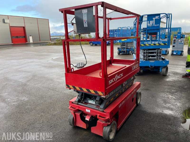 2012 SkyJack SJIII 3215, 150 Timer - Aerial platform: picture 4 2012 SkyJack SJIII 3215, 150 Timer - Aerial platform: picture 4