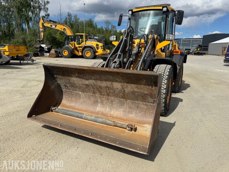 2012 Volvo L45G hjullaster med skuffe - Wheel loader: picture 2 2012 Volvo L45G hjullaster med skuffe - Wheel loader: picture 2