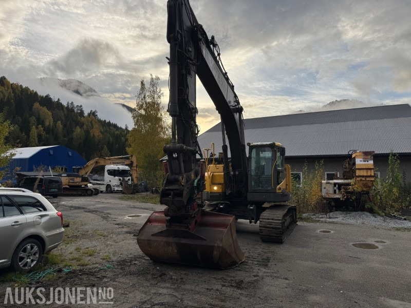 2013 Volvo ECR235DL Beltegraver - Tiltrotator - Excavator: picture 2 2013 Volvo ECR235DL Beltegraver - Tiltrotator - Excavator: picture 2