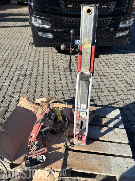 2014 Hilti DD200 kjernebormaskinm/rigg- rep.objekt/delemaskin. - Construction equipment: picture 5 2014 Hilti DD200 kjernebormaskinm/rigg- rep.objekt/delemaskin. - Construction equipment: picture 5