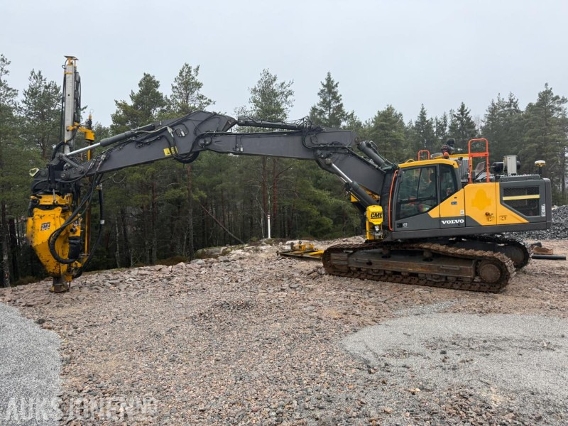 2016 VOLVO EC300EL BELTEGRAVER M/BORTÅRN - SERVICEHISTORIKK - ENGCON TILTROTATOR - MASKINSTYRING - SENTRALSMØRING. - Crawler excavator: picture 4 2016 VOLVO EC300EL BELTEGRAVER M/BORTÅRN - SERVICEHISTORIKK - ENGCON TILTROTATOR - MASKINSTYRING - SENTRALSMØRING. - Crawler excavator: picture 4
