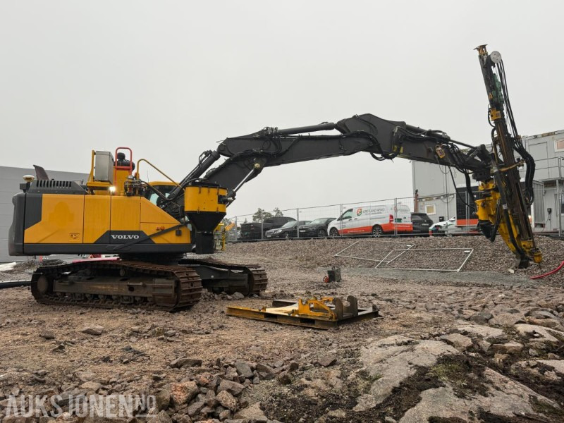 2016 VOLVO EC300EL BELTEGRAVER M/BORTÅRN - SERVICEHISTORIKK - ENGCON TILTROTATOR - MASKINSTYRING - SENTRALSMØRING. - Crawler excavator: picture 3 2016 VOLVO EC300EL BELTEGRAVER M/BORTÅRN - SERVICEHISTORIKK - ENGCON TILTROTATOR - MASKINSTYRING - SENTRALSMØRING. - Crawler excavator: picture 3