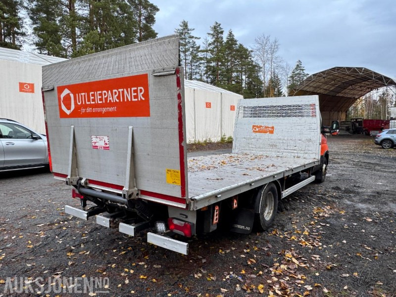 2017 Iveco Daily planbil med bakløfter - Dropside/ Flatbed truck: picture 5 2017 Iveco Daily planbil med bakløfter - Dropside/ Flatbed truck: picture 5