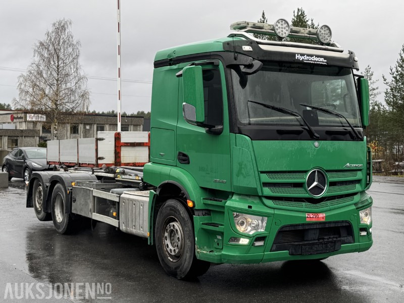 2017 MERCEDES-BENZ ACTROS 2546 6X2 KROKBIL JOAB EURO6 RETARDER VBG KAMERA LUFTFJÆRING - Hook lift truck: picture 3 2017 MERCEDES-BENZ ACTROS 2546 6X2 KROKBIL JOAB EURO6 RETARDER VBG KAMERA LUFTFJÆRING - Hook lift truck: picture 3