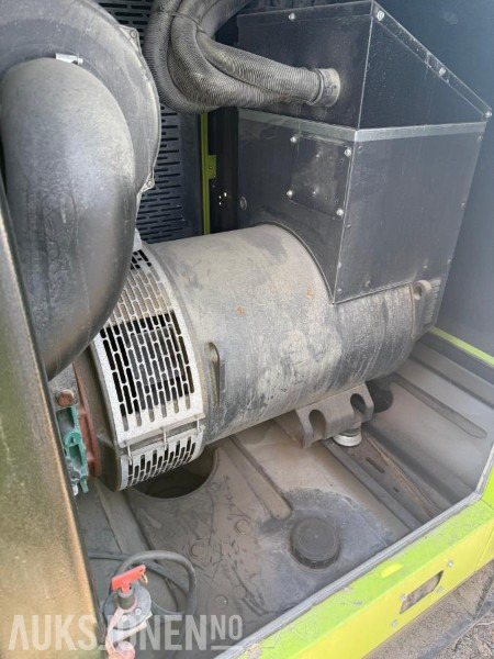 2017 Pramac GSW 280V - Svært lite brukt aggregat på hele 275 KVA, Kun 448 timer - Construction equipment: picture 5 2017 Pramac GSW 280V - Svært lite brukt aggregat på hele 275 KVA, Kun 448 timer - Construction equipment: picture 5