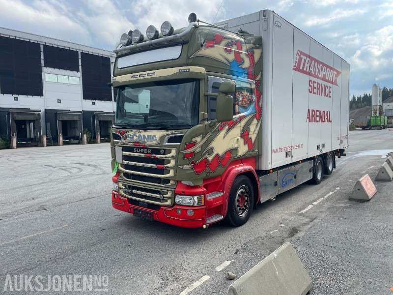 2017 Scania R-580 Ekeriskap m/full sideåpning og 2t bakløfter - Box truck: picture 3 2017 Scania R-580 Ekeriskap m/full sideåpning og 2t bakløfter - Box truck: picture 3