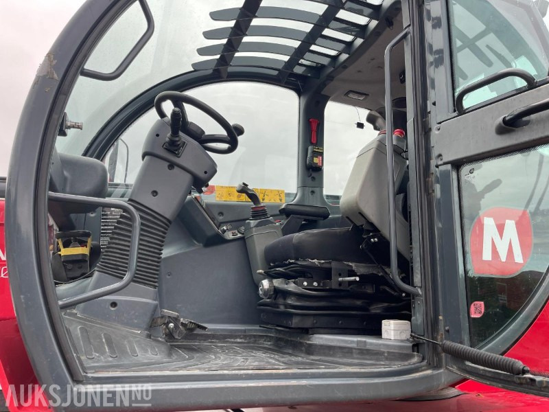 Leasing of  2018 Magni RTH 5.25 SH rundtomsvingende teleskoptruck med mye utstyr, 3602 timer 2018 Magni RTH 5.25 SH rundtomsvingende teleskoptruck med mye utstyr, 3602 timer: picture 20
