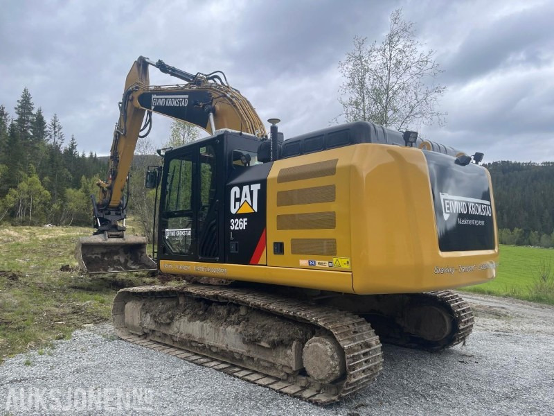 2019 Cat 326FL Gravemaskin med maskinstyring, rototilt og 4 skuffer - Excavator: picture 3 2019 Cat 326FL Gravemaskin med maskinstyring, rototilt og 4 skuffer - Excavator: picture 3