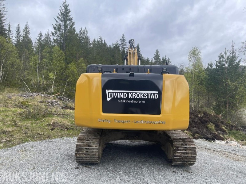 2019 Cat 326FL Gravemaskin med maskinstyring, rototilt og 4 skuffer - Excavator: picture 4 2019 Cat 326FL Gravemaskin med maskinstyring, rototilt og 4 skuffer - Excavator: picture 4