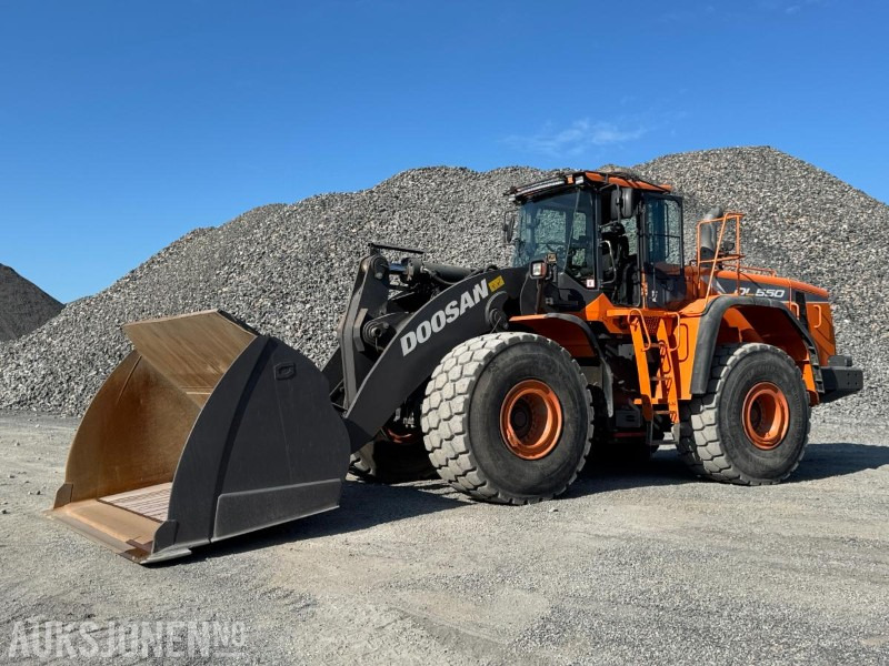 2019 Doosan DL550-5 hjullaster med skuffe / Spakstyring / Loadtronic vekt - Wheel loader: picture 3 2019 Doosan DL550-5 hjullaster med skuffe / Spakstyring / Loadtronic vekt - Wheel loader: picture 3