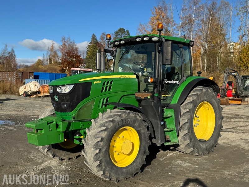 2019 John Deere 6145R 4X4, 192 HK PREMIUM EDITION LEVERES MED NYE DEKK OG - Farm tractor: picture 2 2019 John Deere 6145R 4X4, 192 HK PREMIUM EDITION LEVERES MED NYE DEKK OG - Farm tractor: picture 2