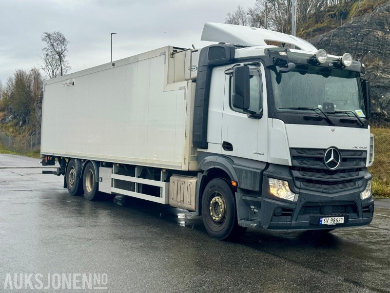 2019 Mercedes-Benz ACTROS - 6x2 - Eu-godkjent til 07/26 - Km: 150607 - Box truck: picture 2 2019 Mercedes-Benz ACTROS - 6x2 - Eu-godkjent til 07/26 - Km: 150607 - Box truck: picture 2