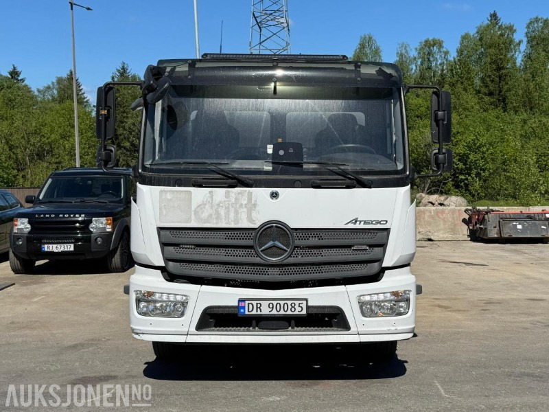 2021 Mercedes-Benz Atego 1530 lappebil/asfaltcontainer/hengsrød plan/adaptiv cruisecontrol/kamera - Dropside/ Flatbed truck: picture 2 2021 Mercedes-Benz Atego 1530 lappebil/asfaltcontainer/hengsrød plan/adaptiv cruisecontrol/kamera - Dropside/ Flatbed truck: picture 2