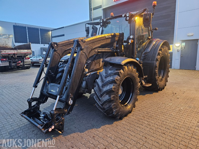 2021 Valtra N174D Frontlaster, front PTO, duo-matic - Farm tractor: picture 1 2021 Valtra N174D Frontlaster, front PTO, duo-matic - Farm tractor: picture 1
