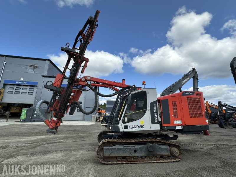 2023 Sandvik Ranger DX800 (2023) – Med GPS L5 Carlson DrillGrade - Drilling rig: picture 2 2023 Sandvik Ranger DX800 (2023) – Med GPS L5 Carlson DrillGrade - Drilling rig: picture 2
