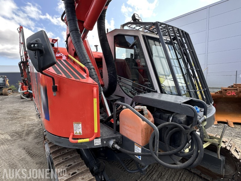 Drilling rig 2023 Sandvik Ranger DX800 (2023) – Med GPS L5 Carlson DrillGrade: picture 14