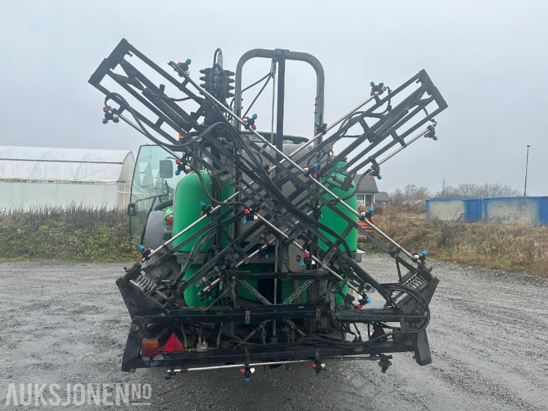 1900 Unigreen Sprøyte 1000L 12m - Agricultural machinery: picture 1 1900 Unigreen Sprøyte 1000L 12m - Agricultural machinery: picture 1