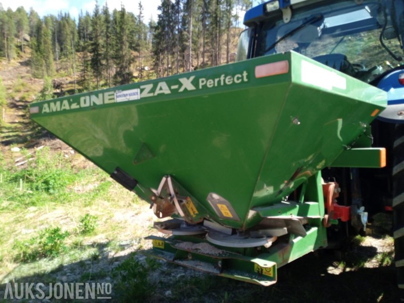 Agricultural machinery 2005 Amazone ZA-X 902 Spreder - Kunstgjødelspreder: picture 1